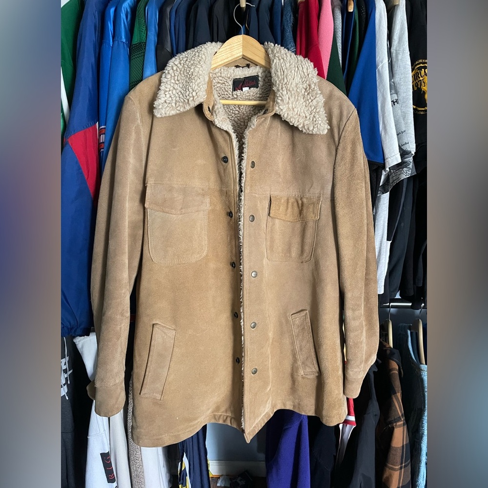 Vintage Tan suede coat jacket with a sherpa collar tailored
